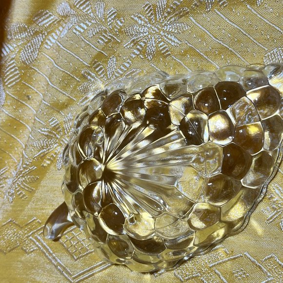 Vintage Anchor Hocking Grape Cluster Dish, Serving Dish, Trinket Dish - 7 ounces - Picture 5 of 10